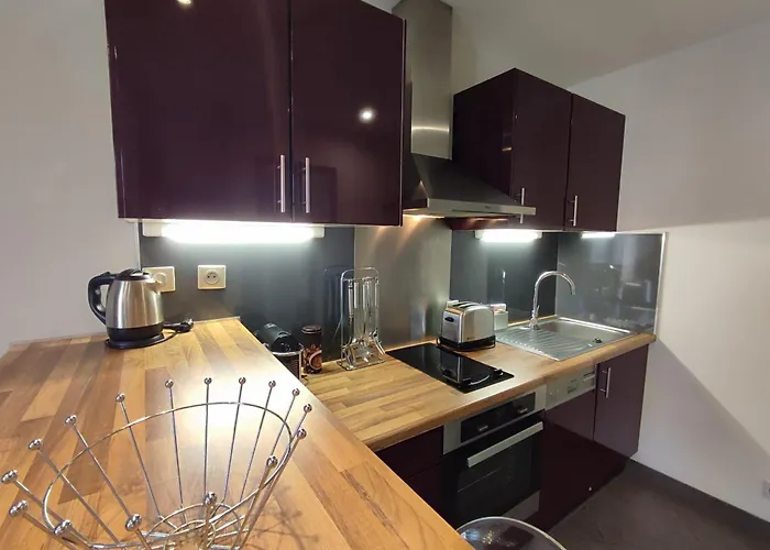 Apartment De 25m2 - Extra Centre - A 5 Min A Pied Des Plages - Commerces Et Restaurants Sur Place - Clim - Wifi - Exceptionnel