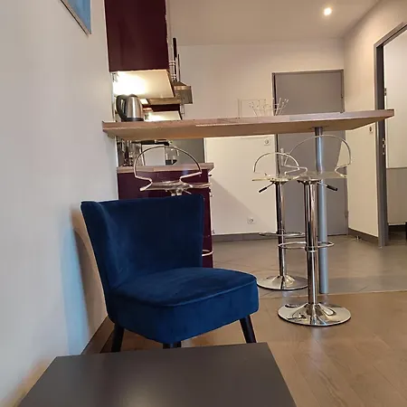 Apartmán De 25m2 - Extra Centre - A 5 Min A Pied Des Plages - Commerces Et Restaurants Sur Place - Clim - Wifi - Exceptionnel