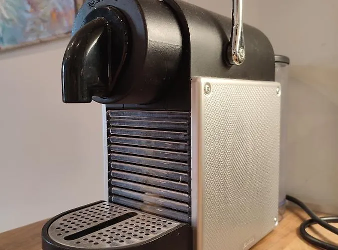 De 25m2 - Extra Centre - A 5 Min A Pied Des Plages - Commerces Et Restaurants Sur Place - Clim - Wifi - Exceptionnel Apartment